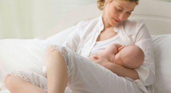 Bebeğinizi ilk altı ay sadece anne sütü ile besleyin