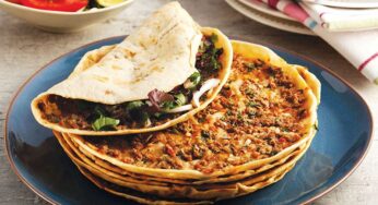Evde teflon tavada lahmacun yapımı